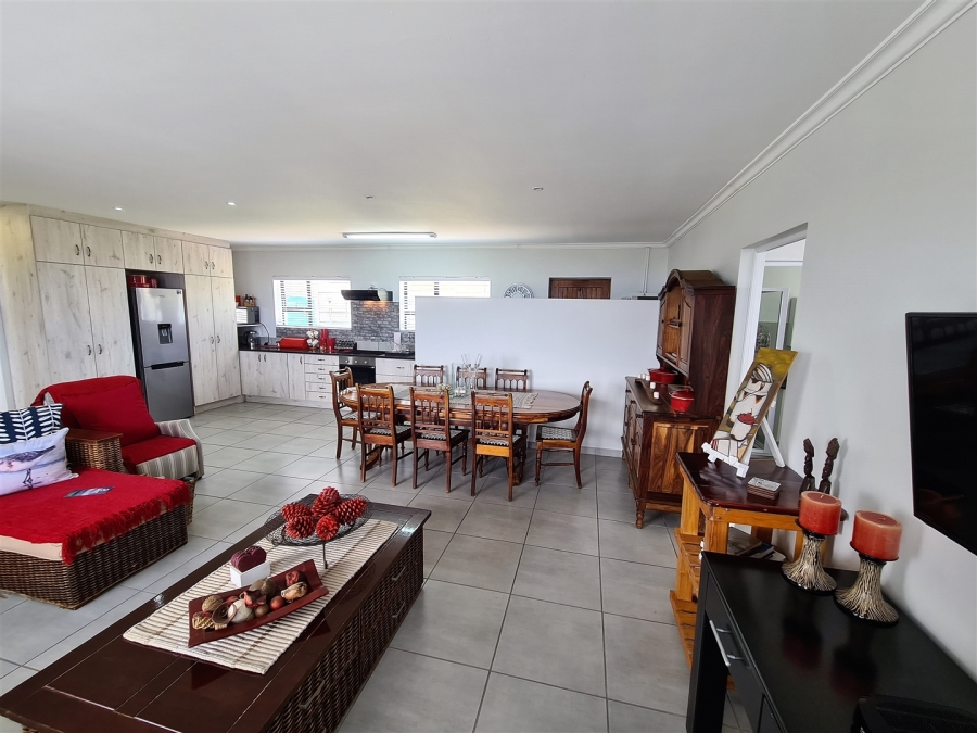 5 Bedroom Property for Sale in Dana Bay Western Cape